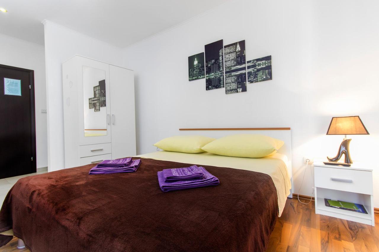 Apartmani Mariva Vodice Buitenkant foto