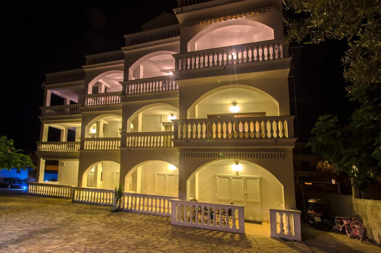 Apartmani Mariva Vodice Buitenkant foto