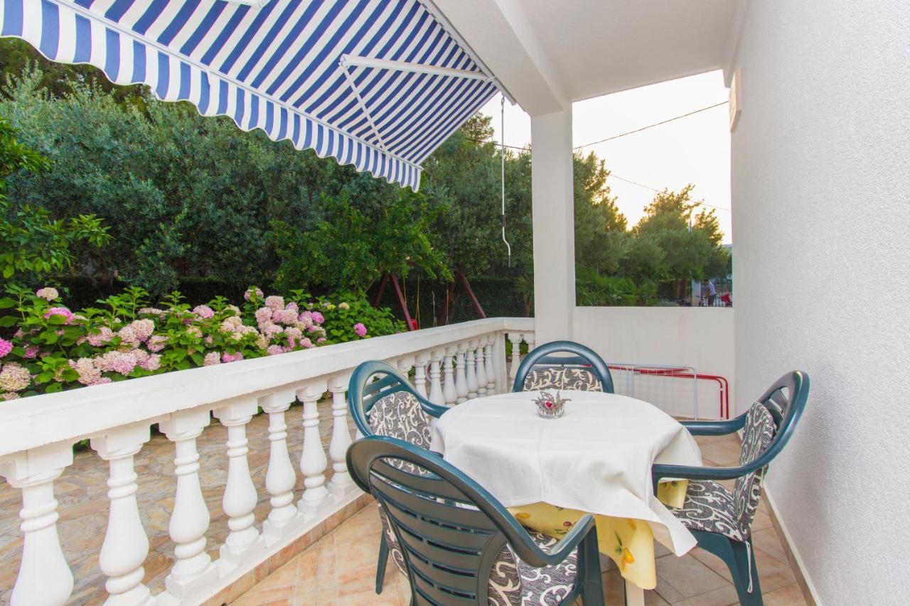 Apartmani Mariva Vodice Buitenkant foto
