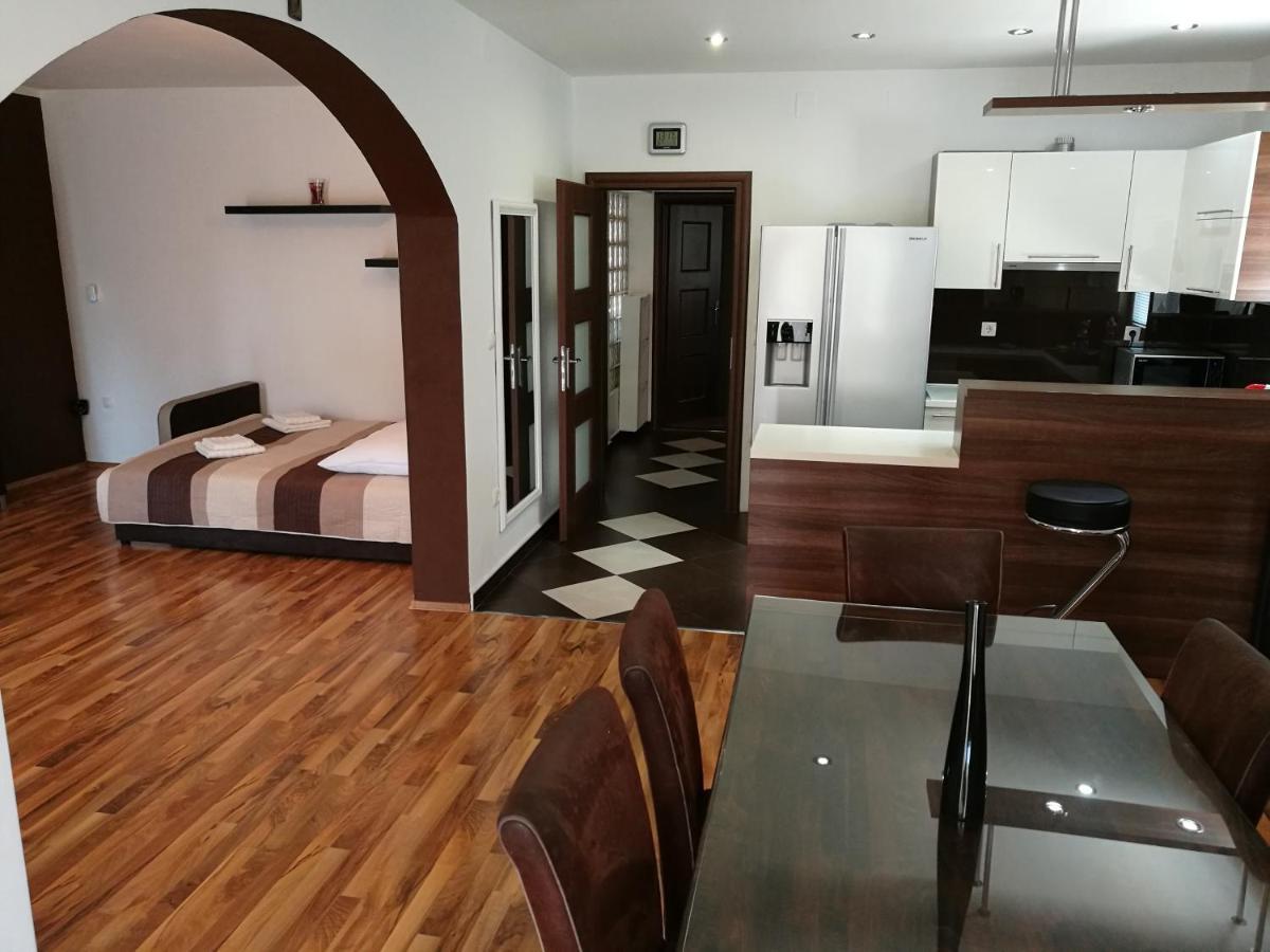 Apartmani Mariva Vodice Buitenkant foto