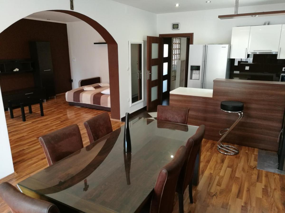 Apartmani Mariva Vodice Buitenkant foto