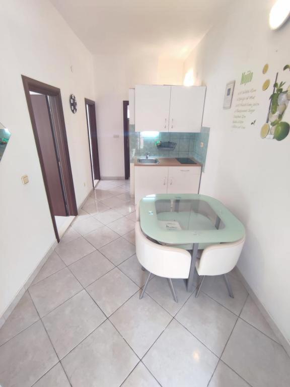 Apartmani Mariva Vodice Buitenkant foto